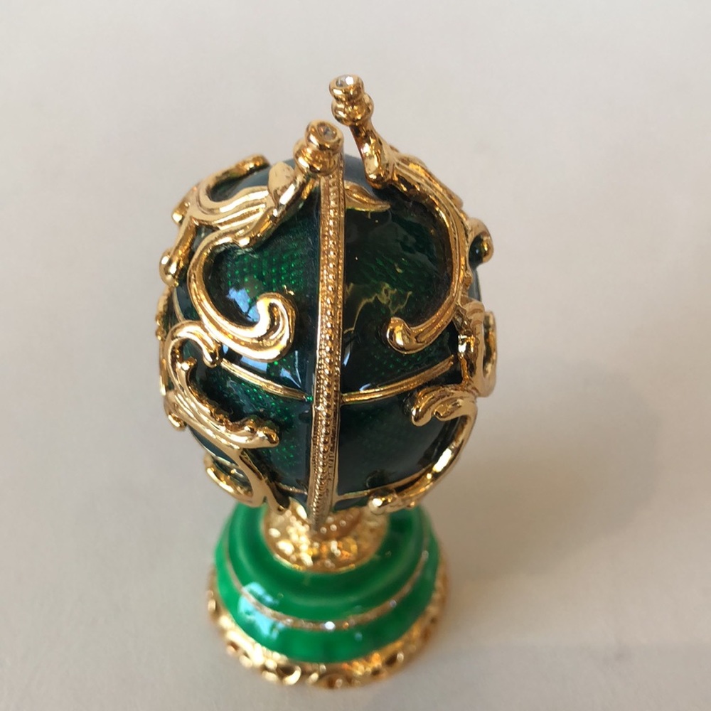 AKM(Faberge) Egg with flower inside green 7,4 cm - Picture 3 of 8